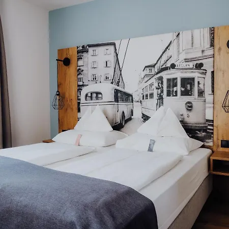 Levy's & Breakfast Hotel